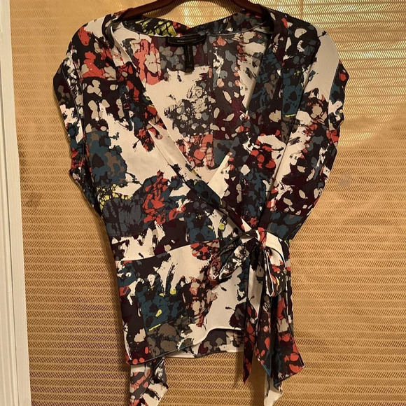 BCBGMAXAZARIA~WRAP BLOUSE~ XS-/ SMALL~ - Picture 6 of 7